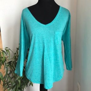 ❤️American Eagle Outfitters teal shirt